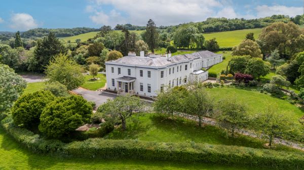 Hospitality group snaps up Grade II-listed luxury hotel in latest change of ownership - South West
