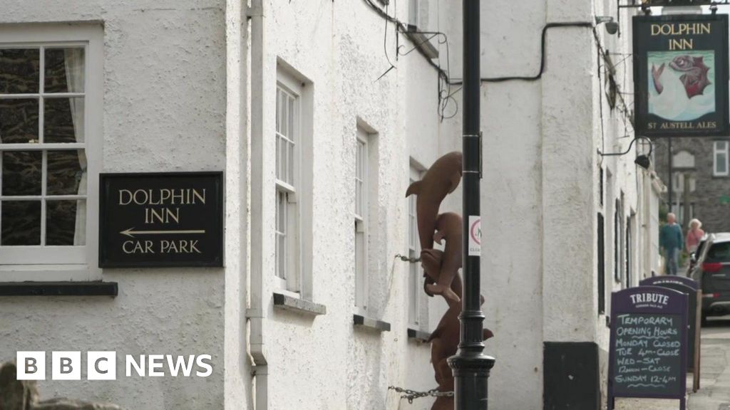 Grampound village pub reopens with temporary tenants