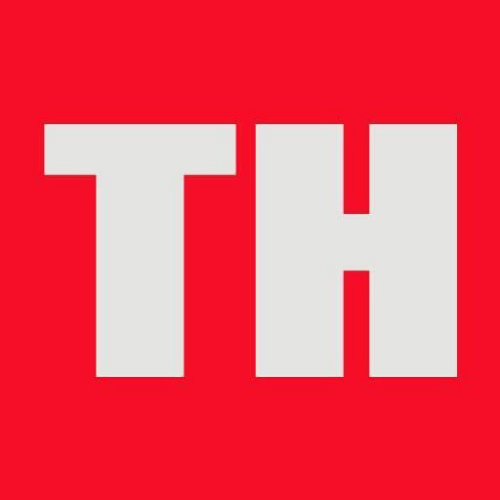 Greenpeace stages protest at Telstra's AGM, urging the company to break ties with the Business Council of Australia over misalignment on climate