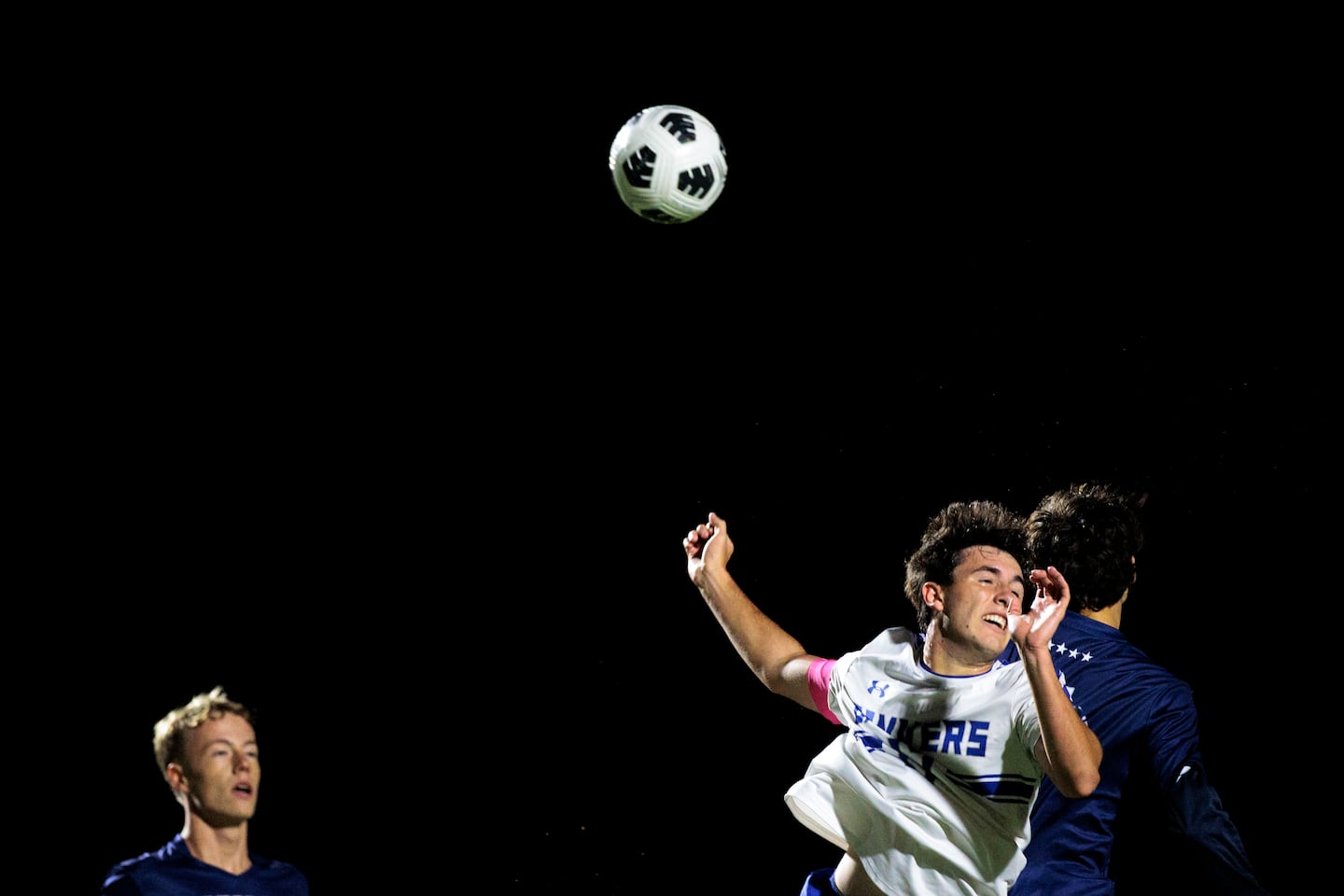 A monumental kill, a grand assist, a new girls' hoop coach, and more among Tuesday's 9 high school takeaways - The Boston Globe