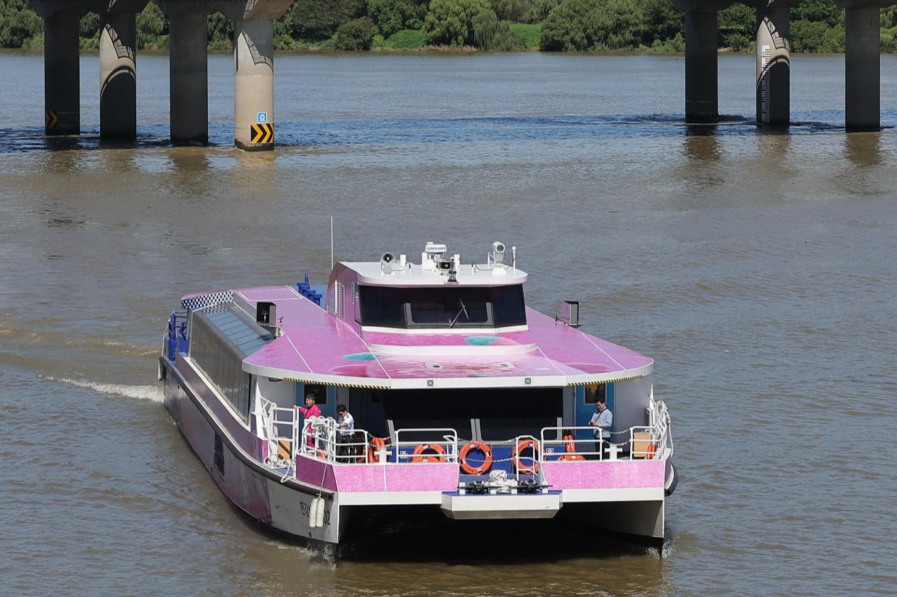 What went wrong with Hangang Bus? - The Korea Times