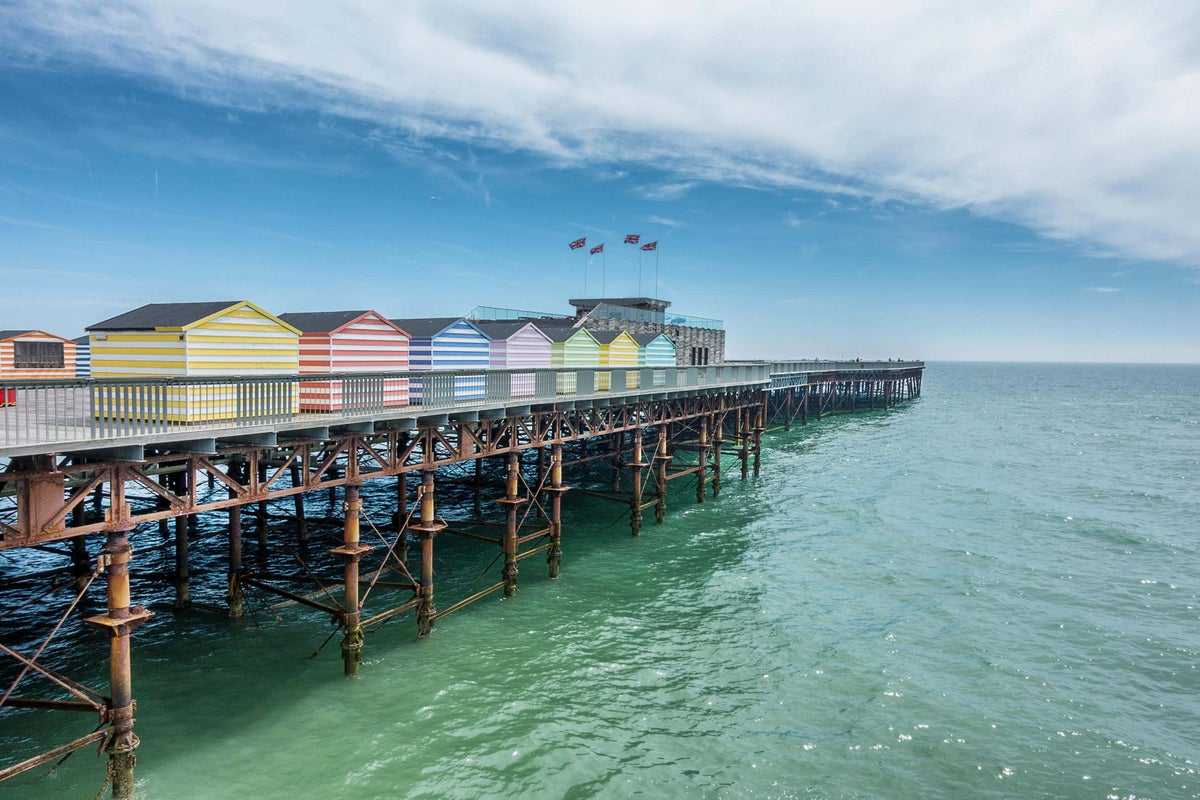 The new battle of Hastings: Locals fight to save pier as 'sheikh' puts it up for sale