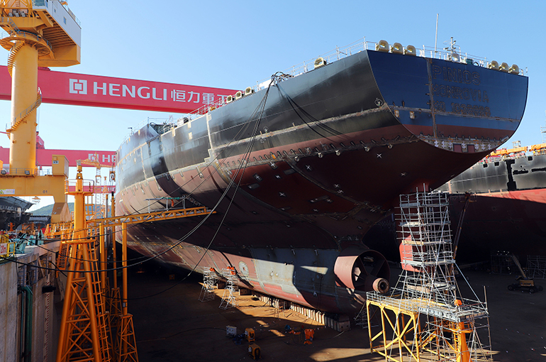 China's Hengli Shipbuilding Secures Order for 13th Large Ship in 15 Days