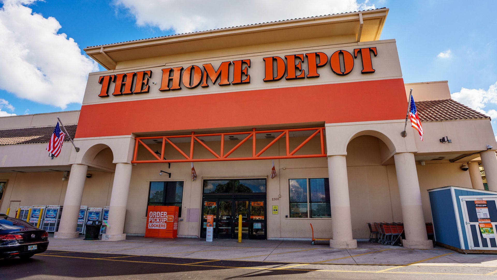 If You Bought 10 Shares of Home Depot Stock 10 Years Ago, You'd Have This Much Today