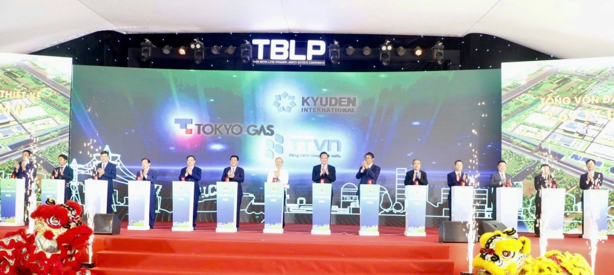 Hung Yen kicks off $2 billion LNG power plant to meet clean energy goals
