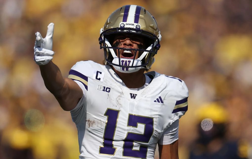 Live: Updates: Coming off road loss, Huskies host No. 23 Illinois