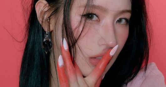 i-dle's Miyeon Unveils 'Reno' as Third Soloist