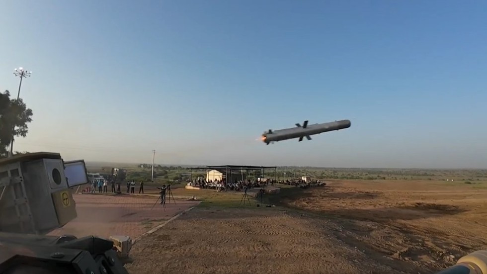 India continues defense spending spree with $8.8bn package  --  RT India