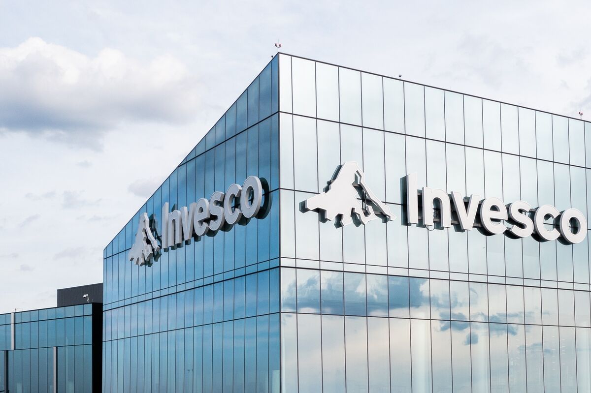 Invesco Delays Proxy Vote on the Future of $400 Billion QQQ Fund