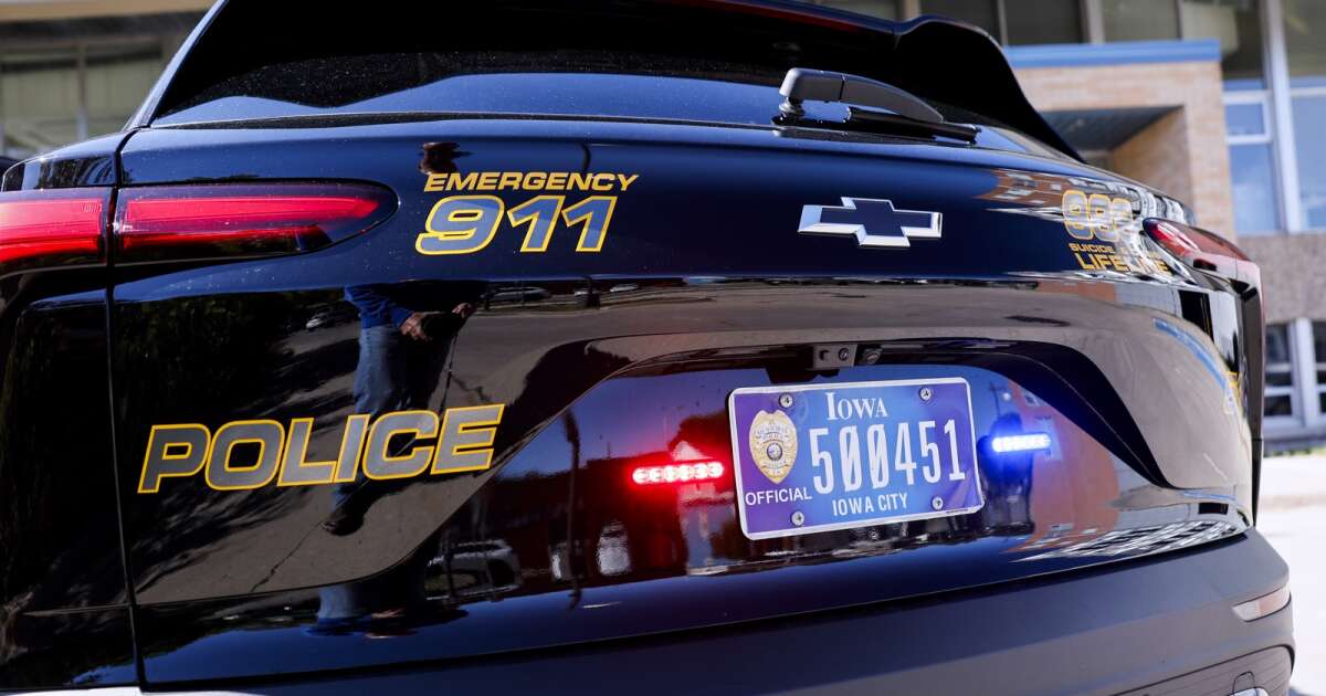 Iowa City looks toward full electrification of municipal vehicles