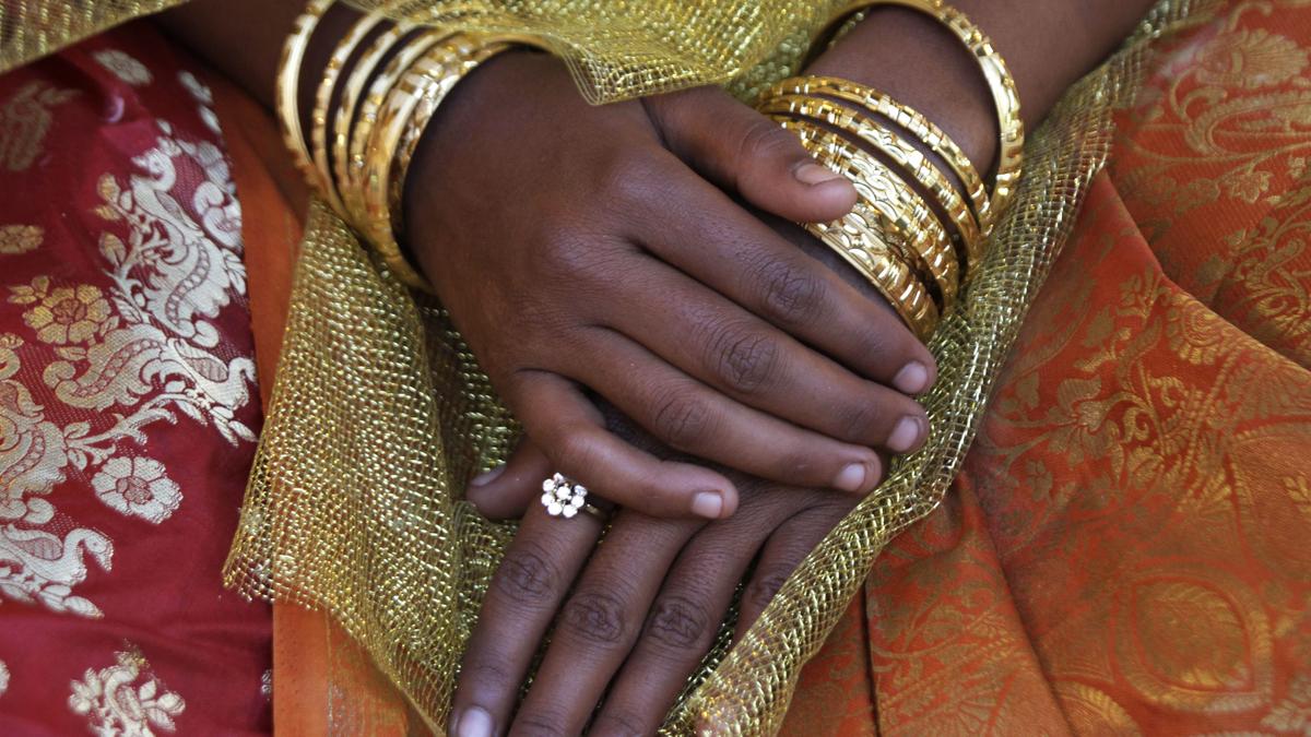 IPS officer, family booked for 'dowry harassment' after complaint by doctor wife