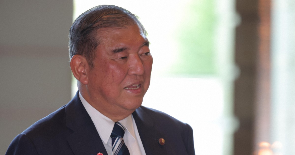 Outgoing Japan PM mulls delivering 80th WWII anniversary message next week