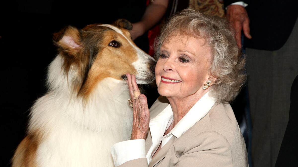Appreciation: Strong and warm, June Lockhart was a model of TV motherhood