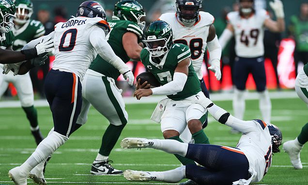 Justin Fields plans to be a bit more aggressive in the passing game...