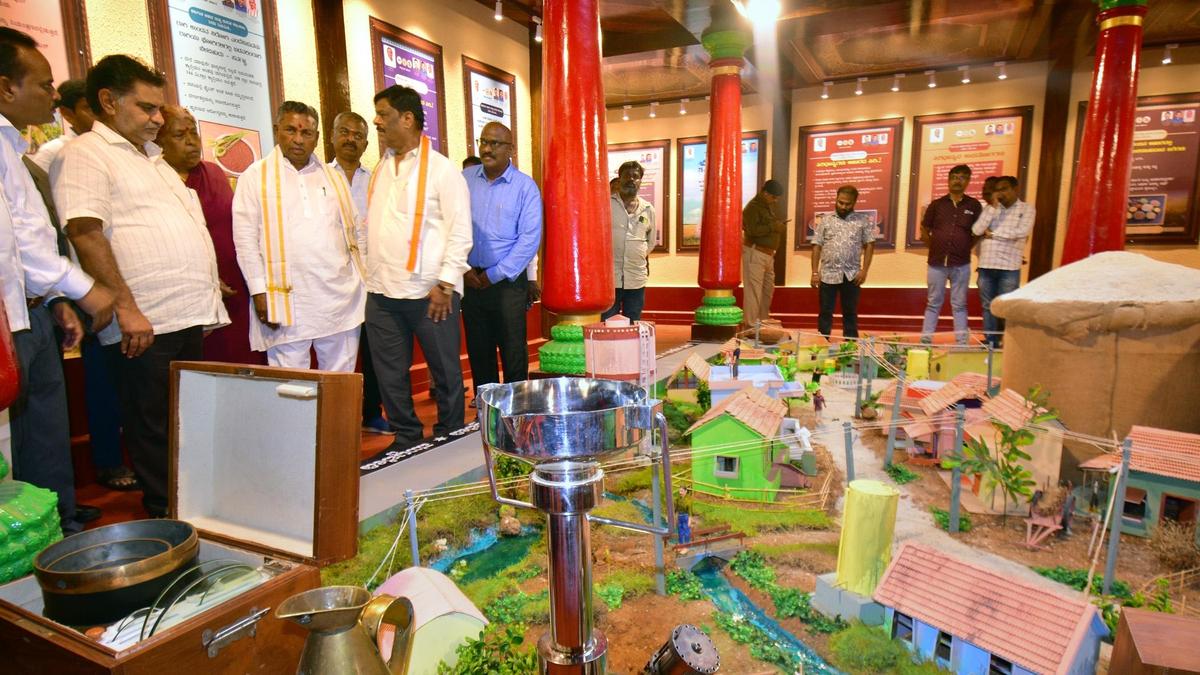 Ration cards for eligible beneficiaries shifted from BPL to APL will be reissued: Karnataka Minister K.H. Muniyappa