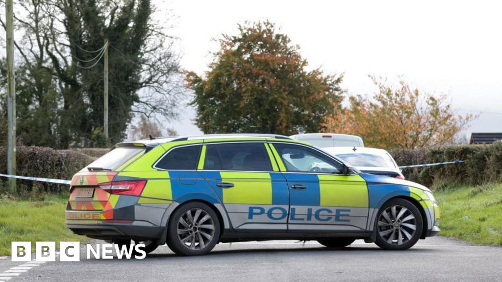 Keady: Two men charged over discovery of viable pipe bomb