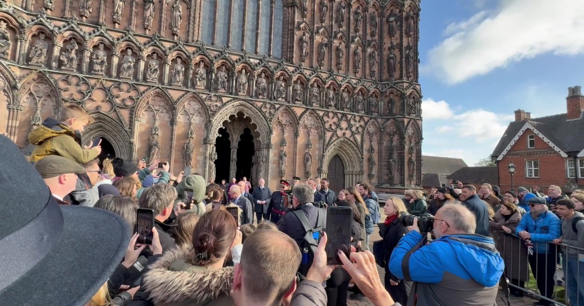 King Charles heckled about Prince Andrew and Jeffrey Epstein's relationship