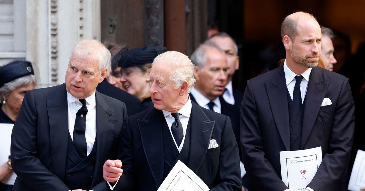 'I'm a royal expert - King Charles is paying price for late Queen's weak spot