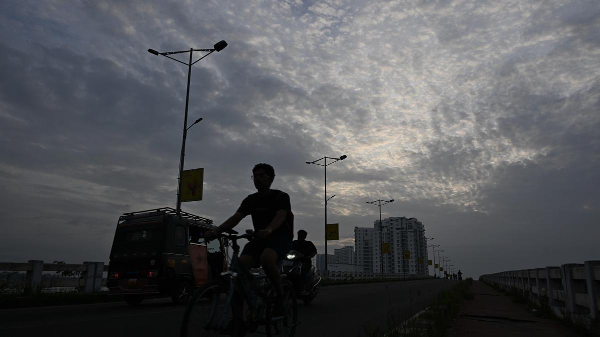 'Moderate' air quality recorded in Kochi after Deepavali