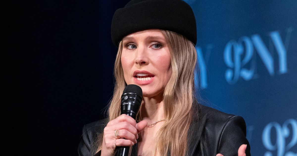 Kristen Bell breaks cover after sparking fury over tone-deaf Dax Shepard anniversary post - The Mirror