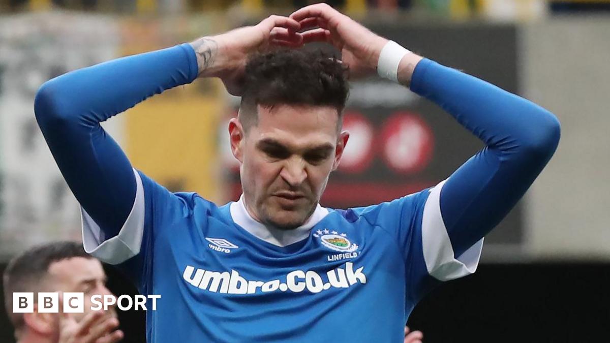 Kyle Lafferty: Former NI striker says Linfield are the 'worst run club I've ever seen'