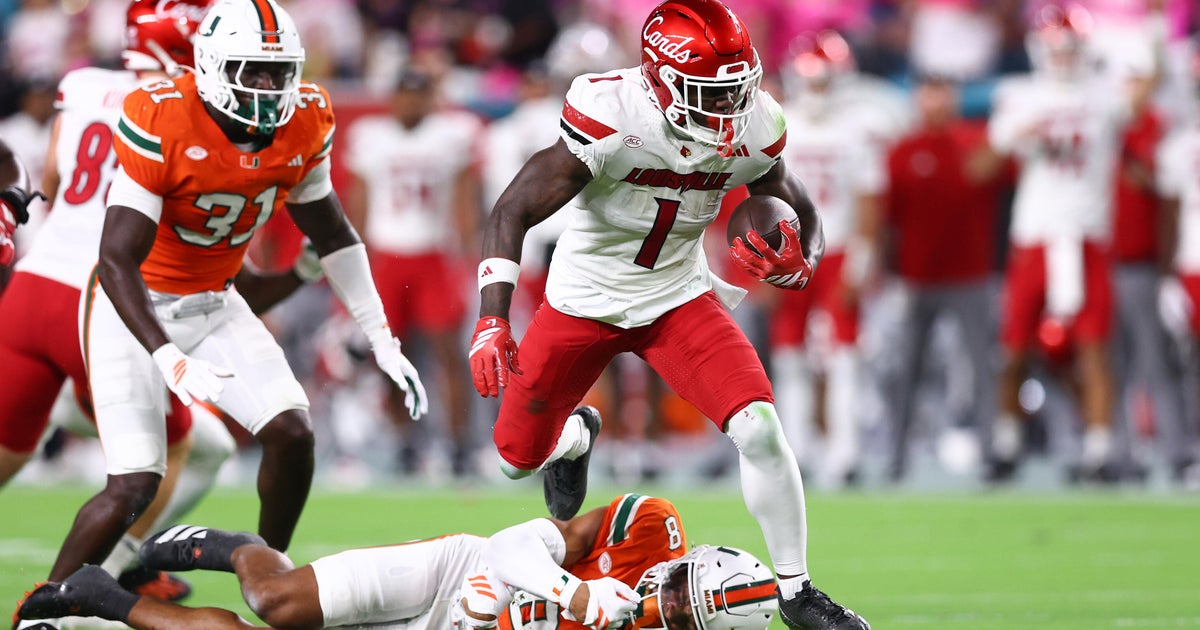 Louisville stuns No. 2 Miami 24-21 to end Hurricanes' home streak
