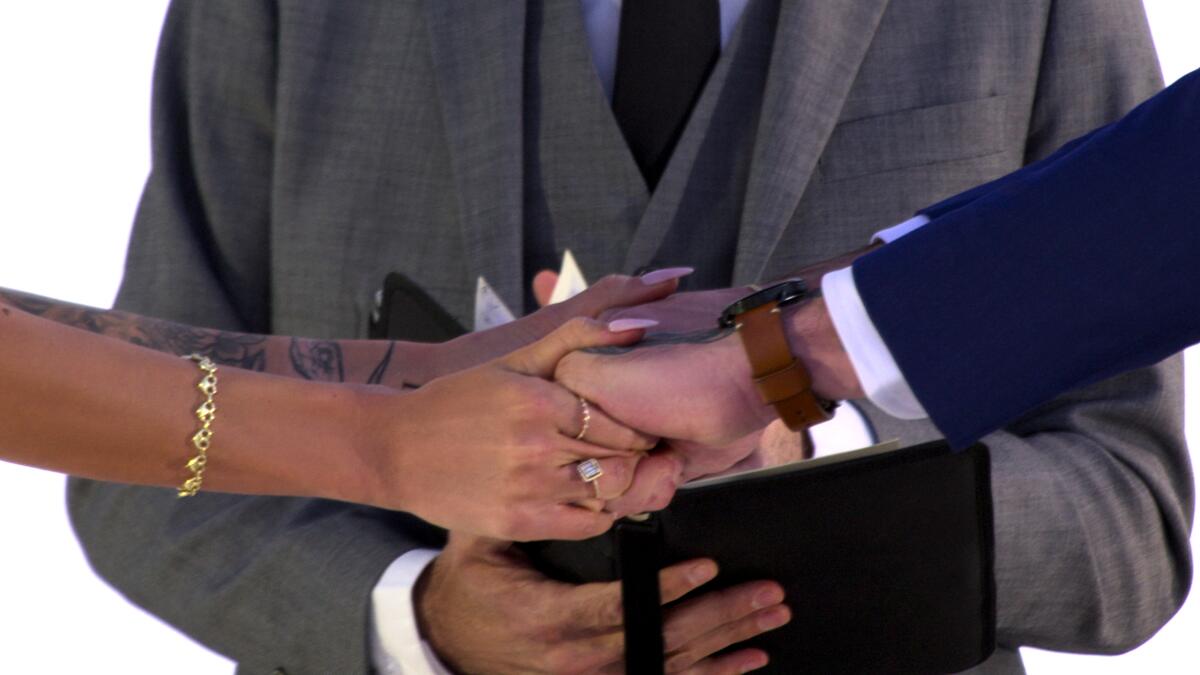 'Love is Blind' Season 9 finale ends with a dramatic first. Here's what happened