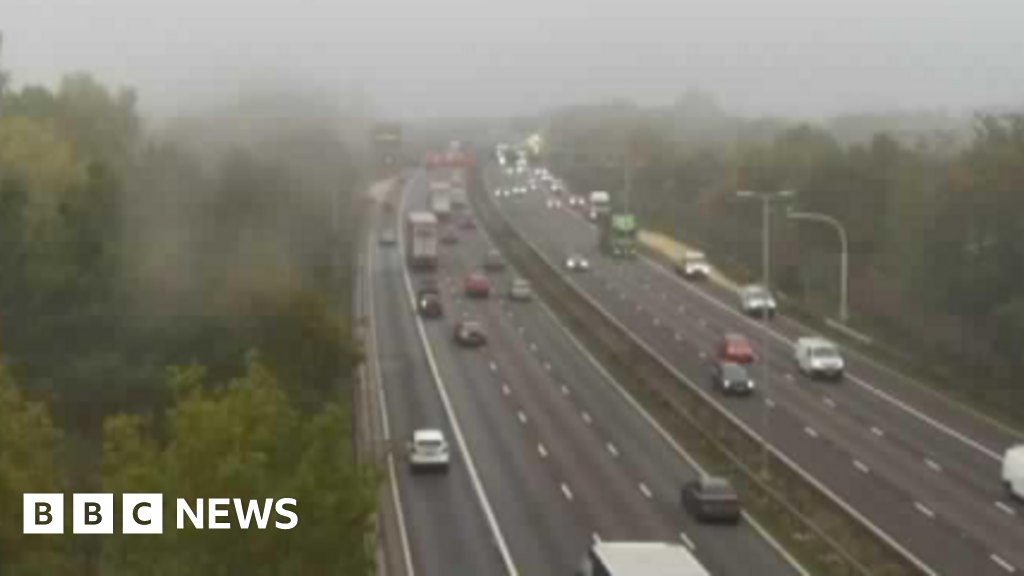 M6 Wolverhampton delays after man injured in two-lorry crash