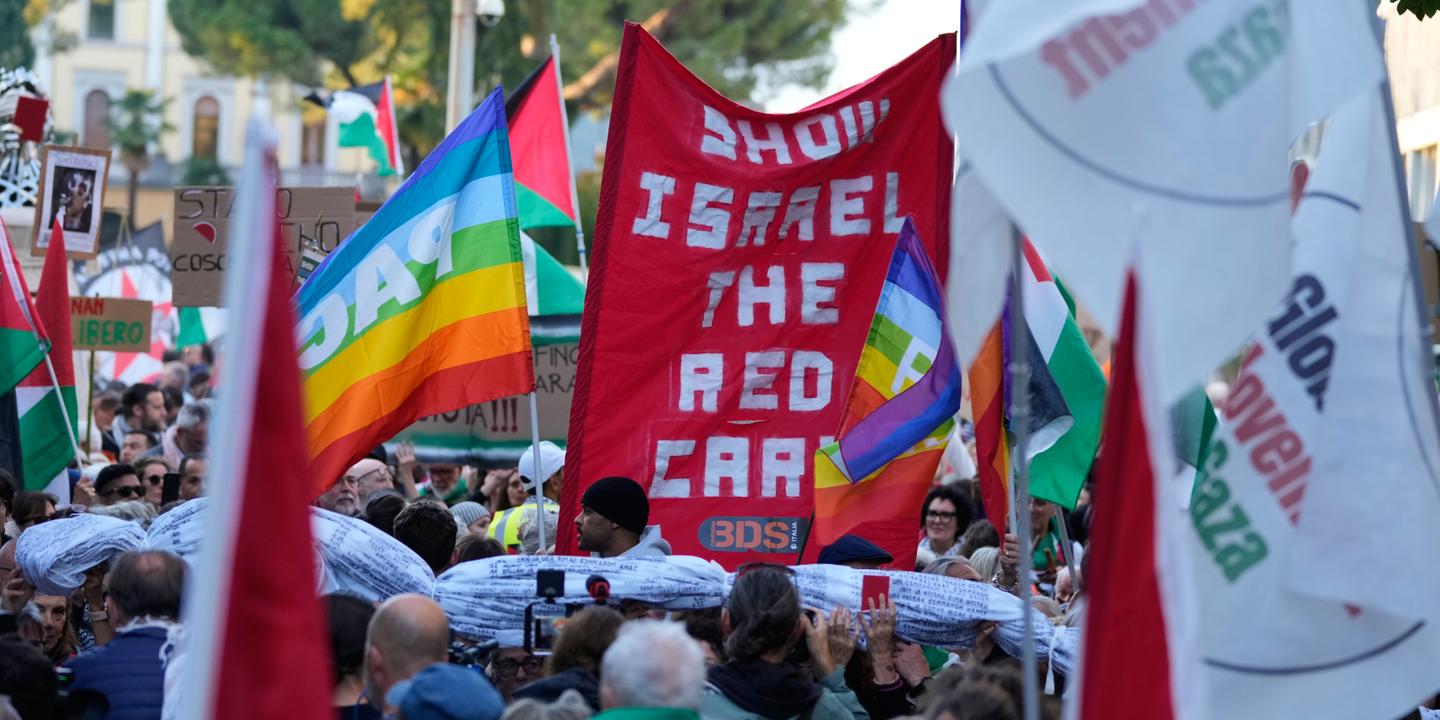 Maccabi Tel Aviv will not send supporters to its Europa League match against Aston Villa