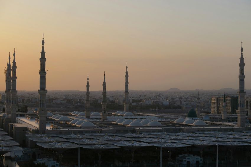 Madinah, Saudi Arabia's Tourism Sector Thrives in 2025, Contributing to Economic Growth and Saudi Vision 2030 Goals - Travel And Tour World