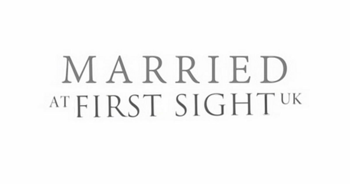 MAFS UK star 'can't walk' as she shares worrying update from hospital - The Mirror