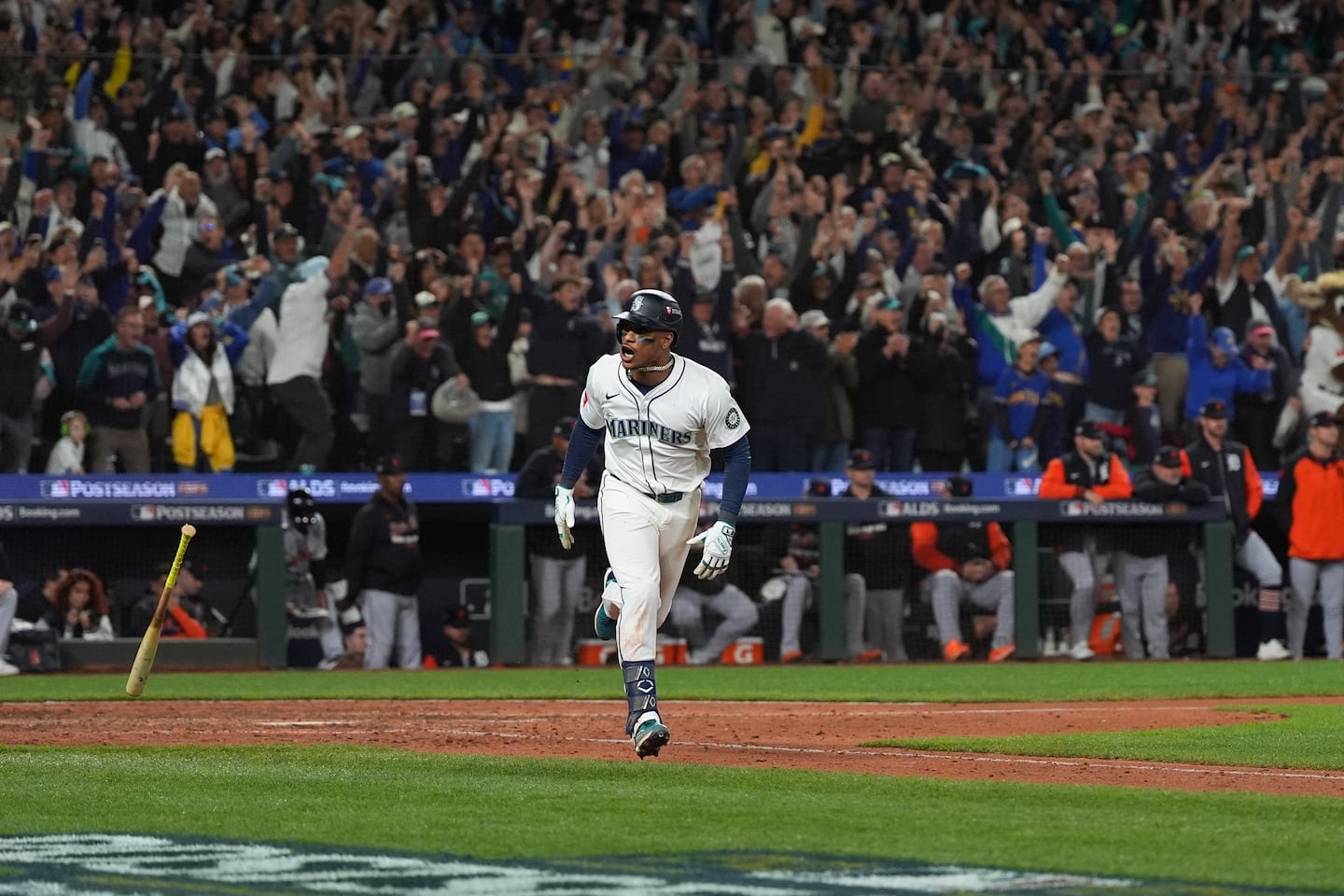 Jorge Polanco hits winning single in the 15th inning as the Mariners beat the Tigers to advance to ALCS - The Boston Globe