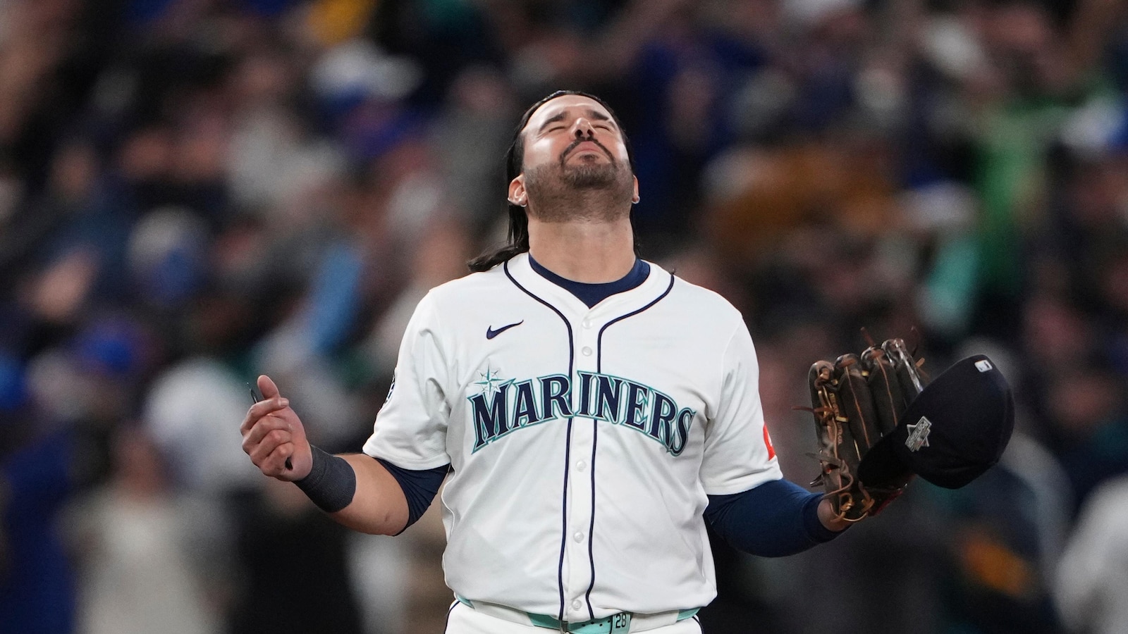 Mariners a win from first World Series, beat Blue Jays behind Suárez's grand slam for 3-2 ALCS lead