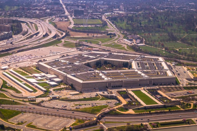 Media outlets refuse signing Pentagon's pledge to curb reporting