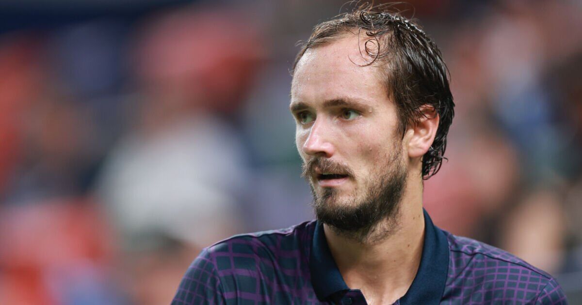 Daniil Medvedev makes emotional family comment after first title win in 882 days