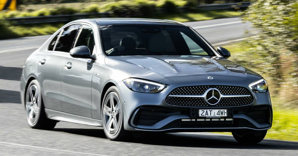 Mercedes-Benz looking to Microsoft for cars as a work space
