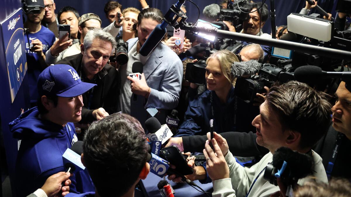 Commentary: MLB needs Shohei Ohtani as a two-way player. Game 4 of the 2025 NLCS was a reminder