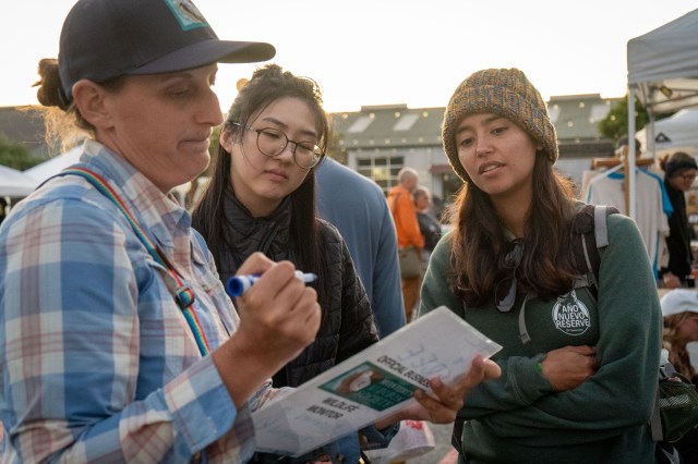 Monterey Bay Festival of Birds welcomes fall migration season at Birder's Night Market