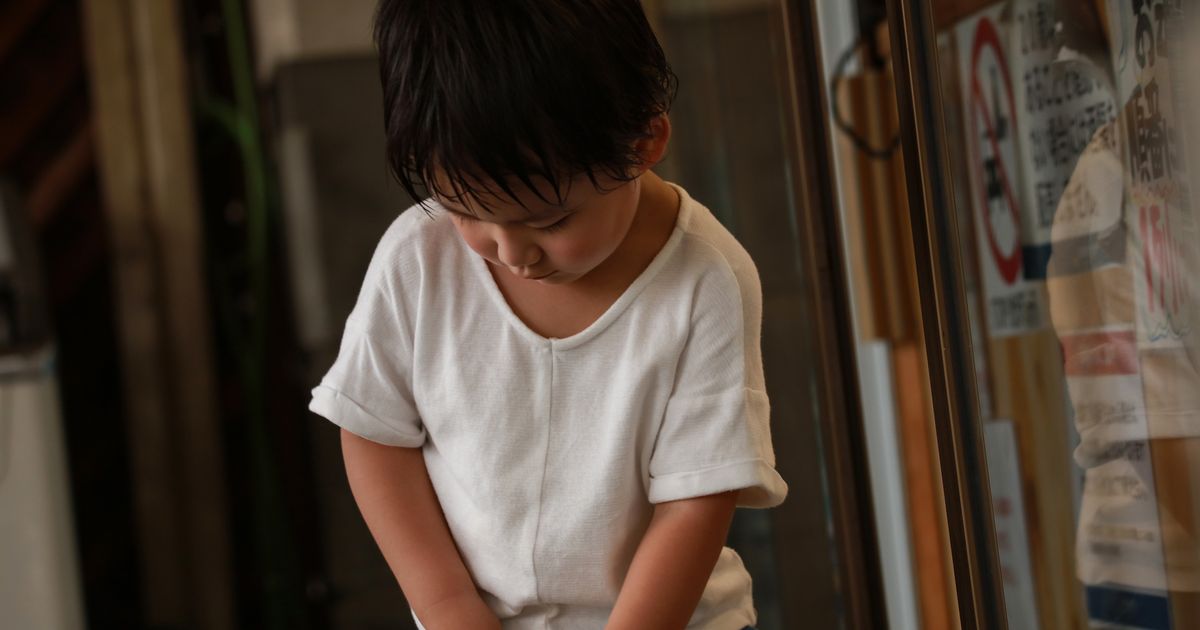 Mum asks to look in toddler's pocket and can's believe what she finds inside - The Mirror