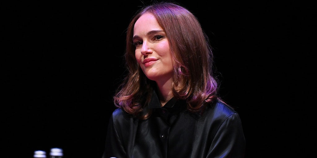 Israeli-born actress Natalie Portman praises Israel peace deal