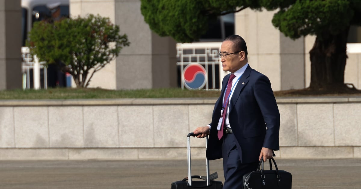 National Security Adviser: Tariff Talks in Final Adjustment Phase