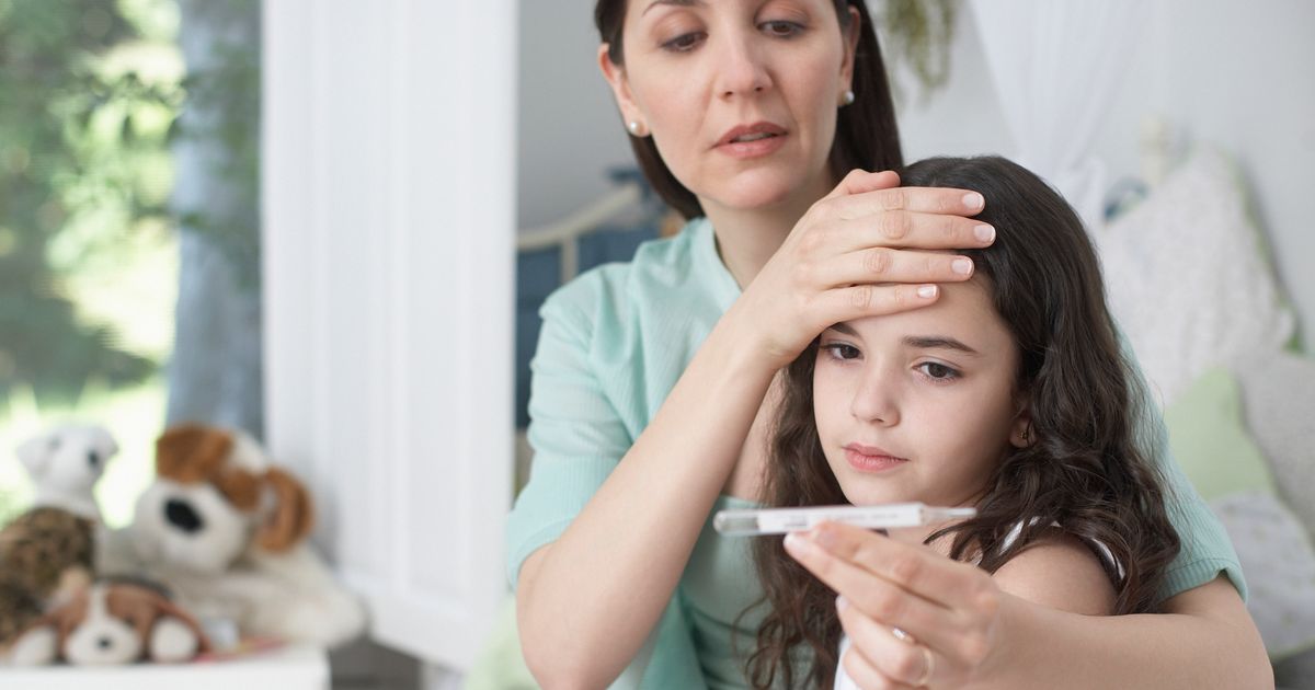 NHS warning issued on 'very infectious' winter illness spreading among children - The Mirror