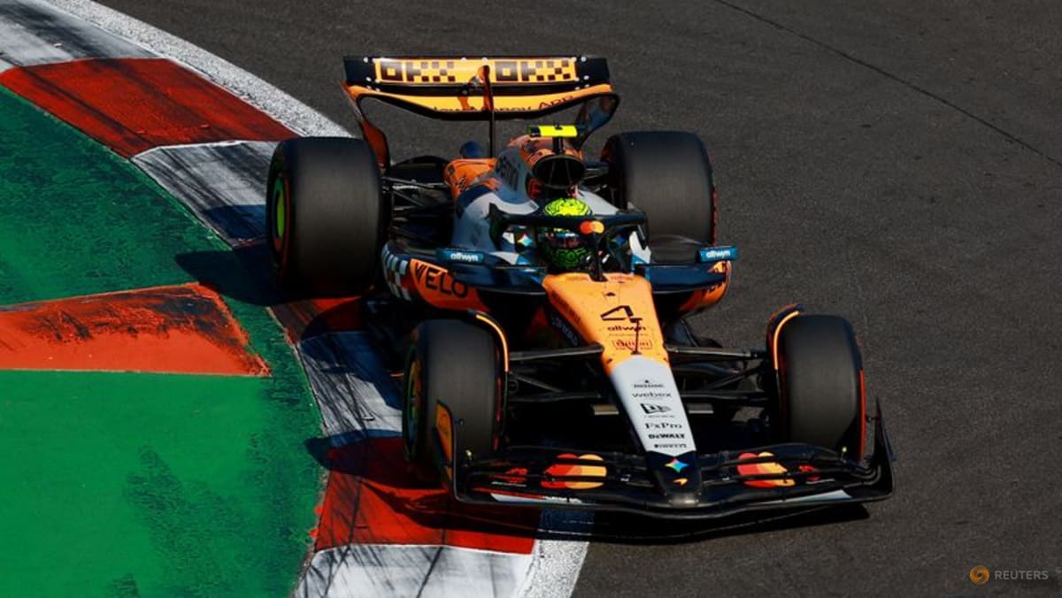 Norris piles pressure on Piastri with Mexico pole