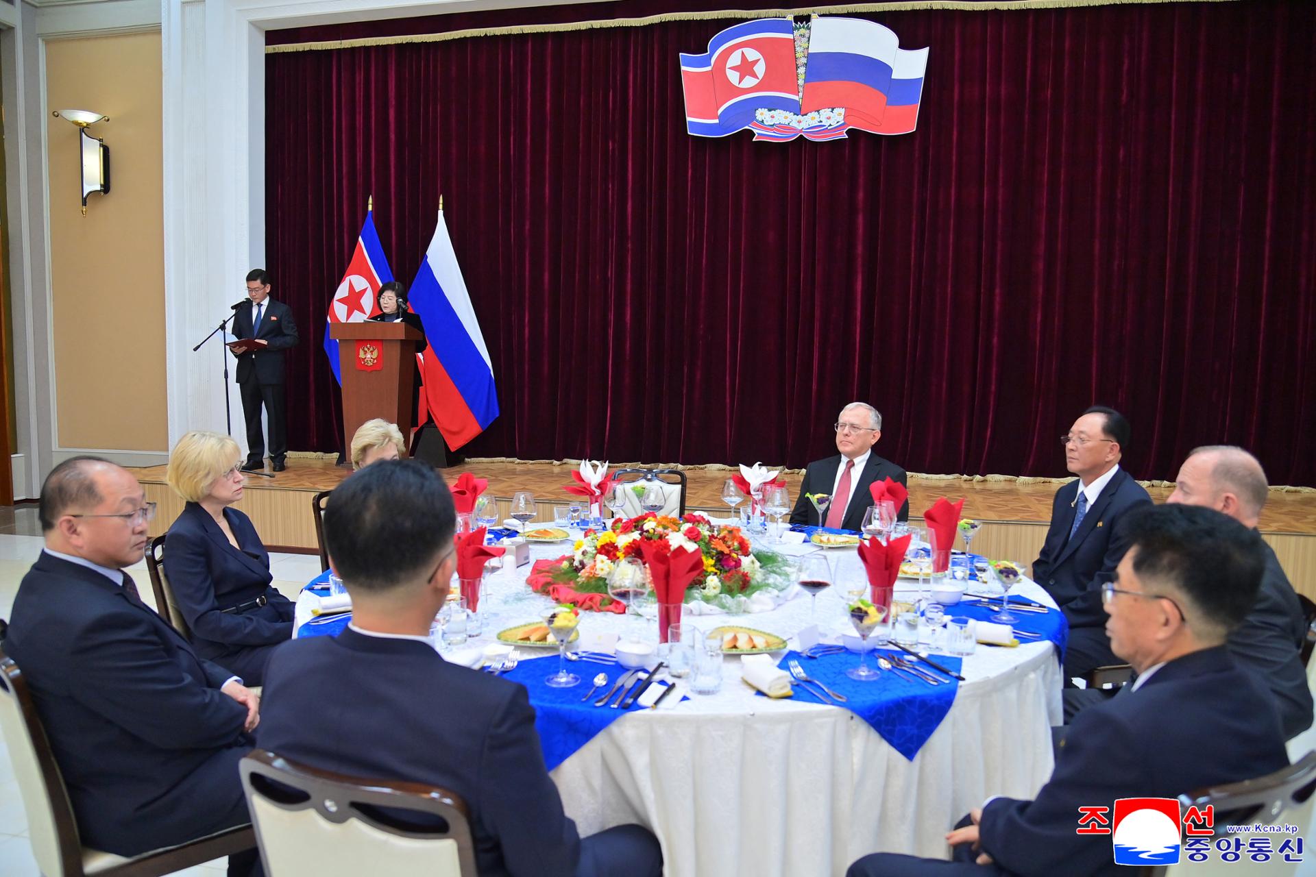 N. Korean Embassy in Russia holds banquet marking 77th anniv. of diplomatic ties - The Korea Times