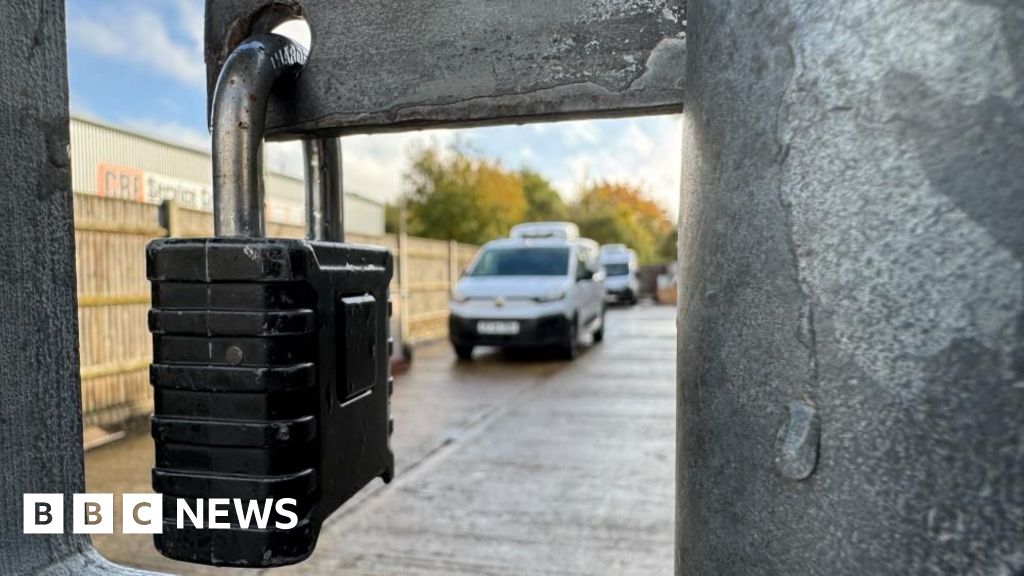 Parravani ice cream staff set to claim redundancy from government