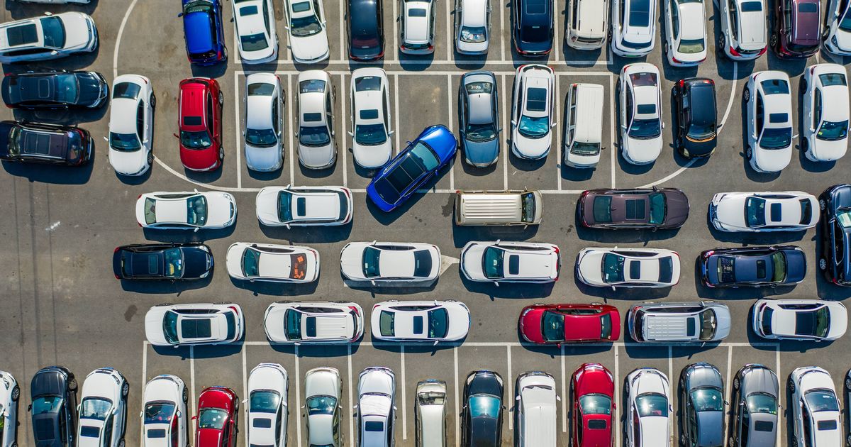 Pay-per-mile car tax leaves drivers considering major black box 'switch' - Yorkshire Live