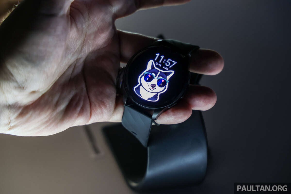 Perodua P-Go smartwatch - 1.43" AMOLED; HR, sleep, blood pressure/O2 monitor; works as car key, RM950 - paultan.org