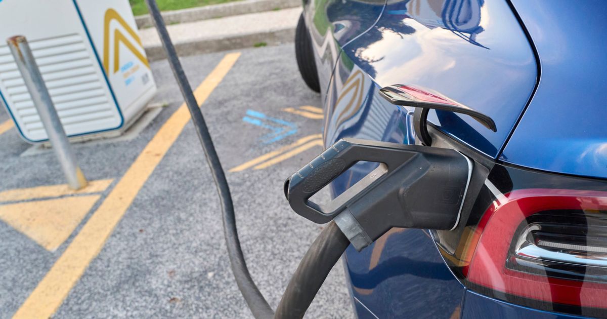 Petrol drivers given £369 warning as EV costs rise - The Mirror