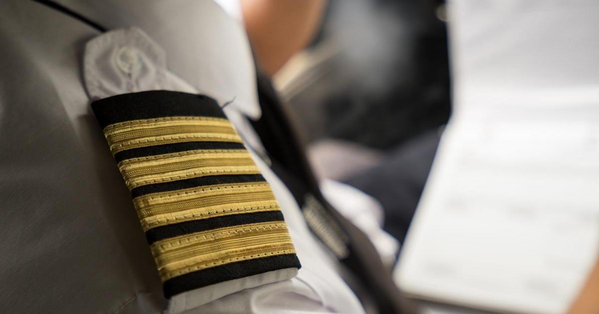 Pilots warn of industrial action if KM continues outside recruitment of captains