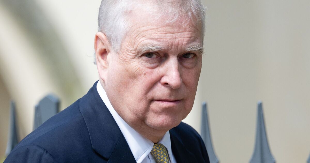 Prince Andrew 'should fear Prince William' despite 'Eugenie and Beatrice issue'